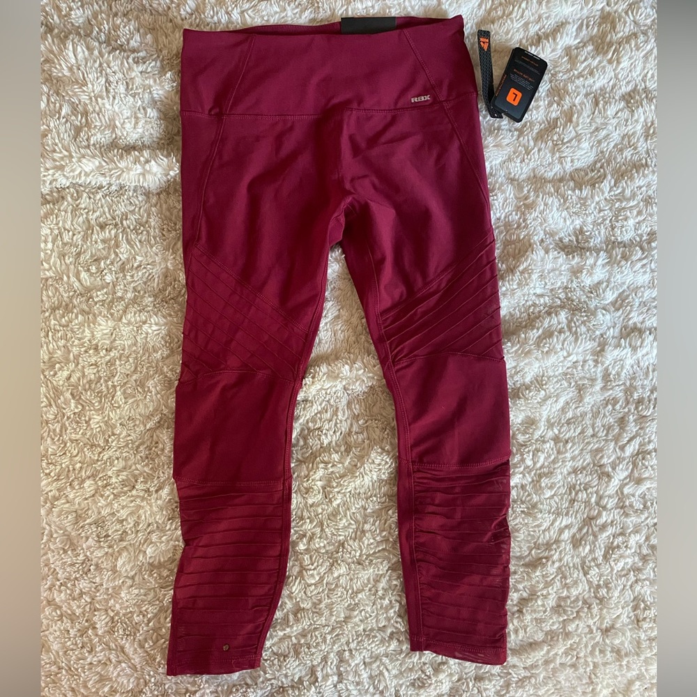 RBX‎ NWT Athletic Leggings. Size Large. Maroon.